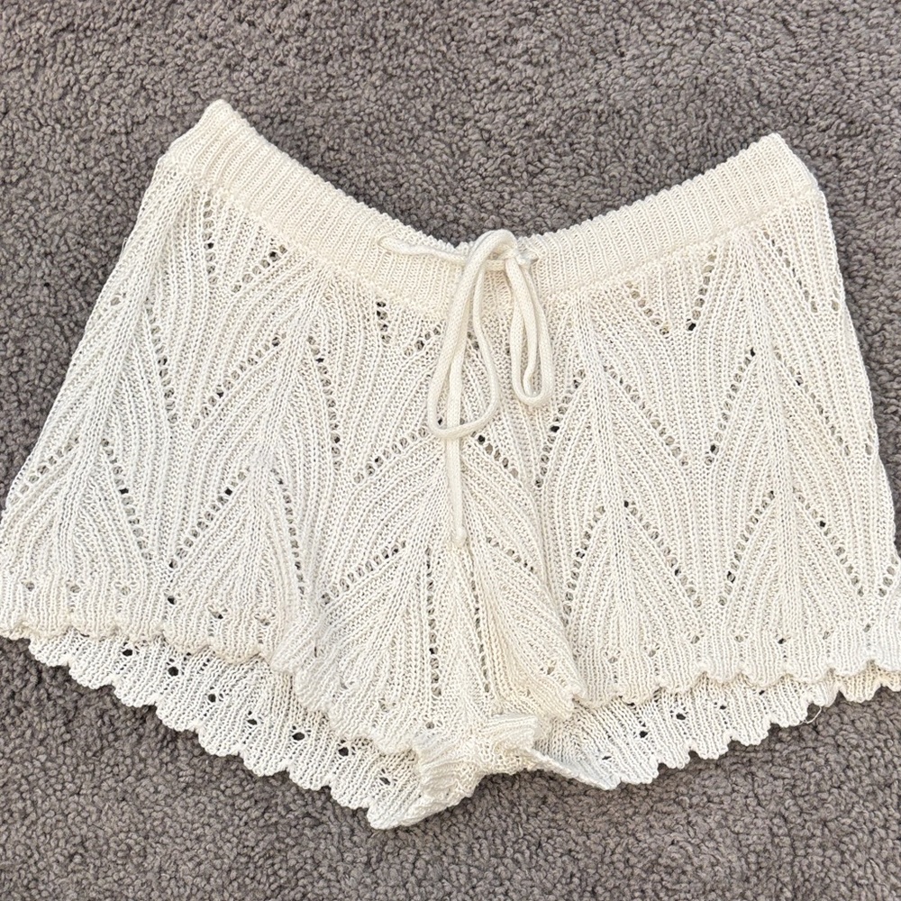 SHEIN Cream Knit Shorts